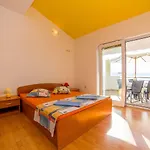 Apartmán Saga 2 *