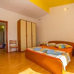 Apartmán Saga 2 *