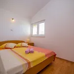 Saga 2 Apartmán Lokva Rogoznica