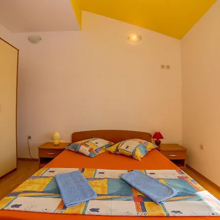 Apartman Saga 2