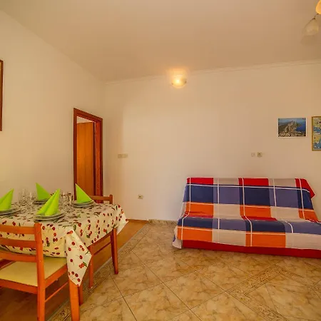 Apartman Saga 2