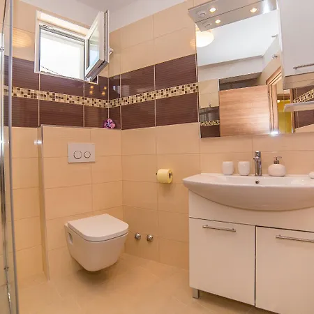 Apartman Saga 2 Lokva Rogoznica